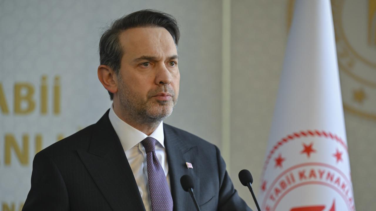 Bakan Bayraktar: İşçilerimizin mağdur olmayacağı bir süreç yürütüyoruz