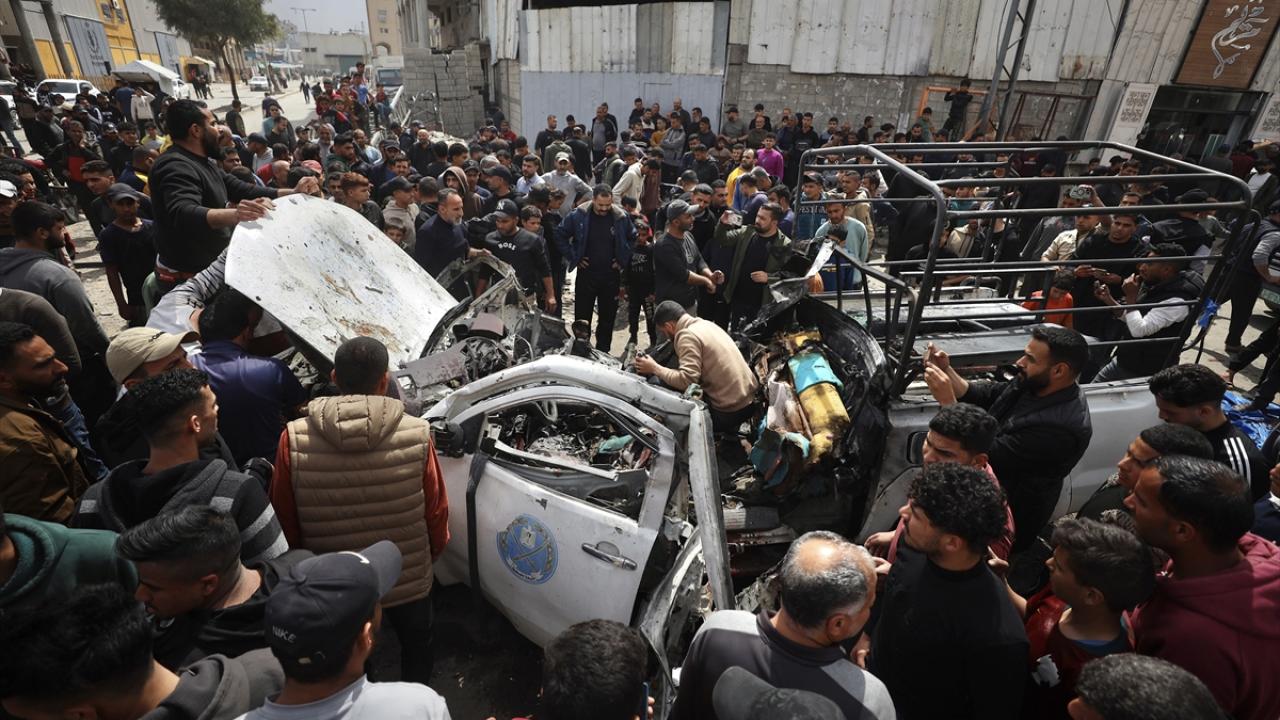 Soykırımcı İsrail'in Gazzeye düzenlediği saldırıda can kaybı 9' yükseldi