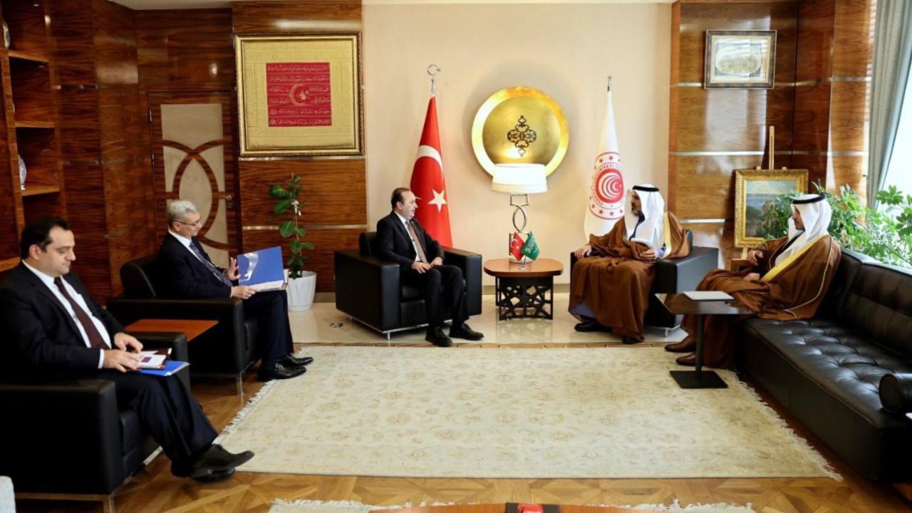 TürkiyeSuudi Arabistan arasında ekonomik iş birliğini protokolü imzalandı