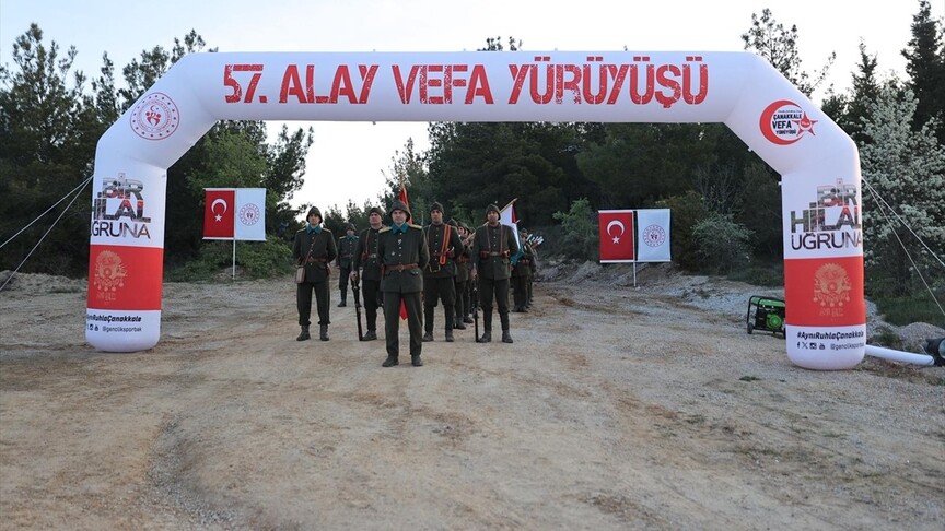 Gelibolu Yarımadası'nda 57. Alay Vefa Yürüyüşü başladı