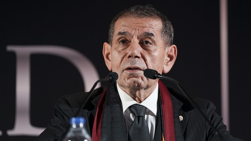 Galatasaray Kulübü Başkanı Özbek: Avrupa'daki performansımızı ileriye taşıyacağımıza inanıyorum