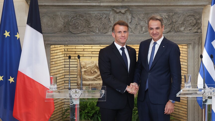 Yunanistan ve Fransa savunma işbirliği anlaşmasını yeniledi