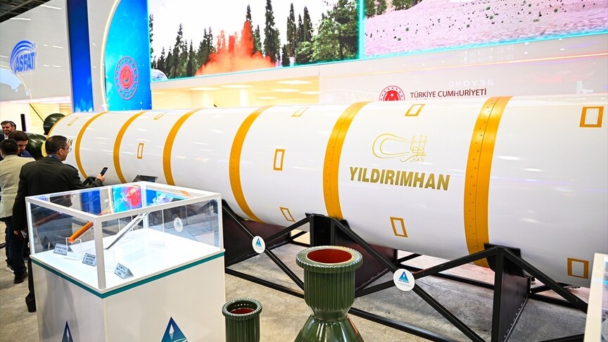 MSB AR-GE Merkezi, Türkiye'nin milli füzesi "YILDIRIMHAN"ı SAHA 2026'da tanıttı